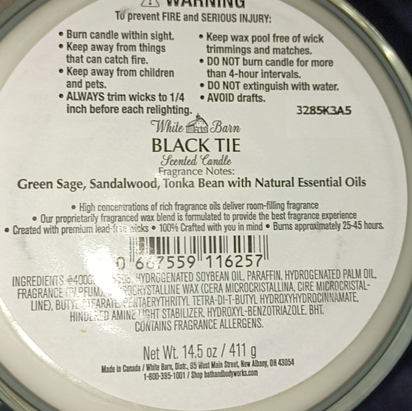 2 BLACK TIE 2 WICK CANDLES - Picture 3 of 3